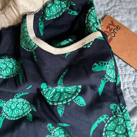 Lazy one Bermuda turtle sleeping shorts - Picture 4 of 7